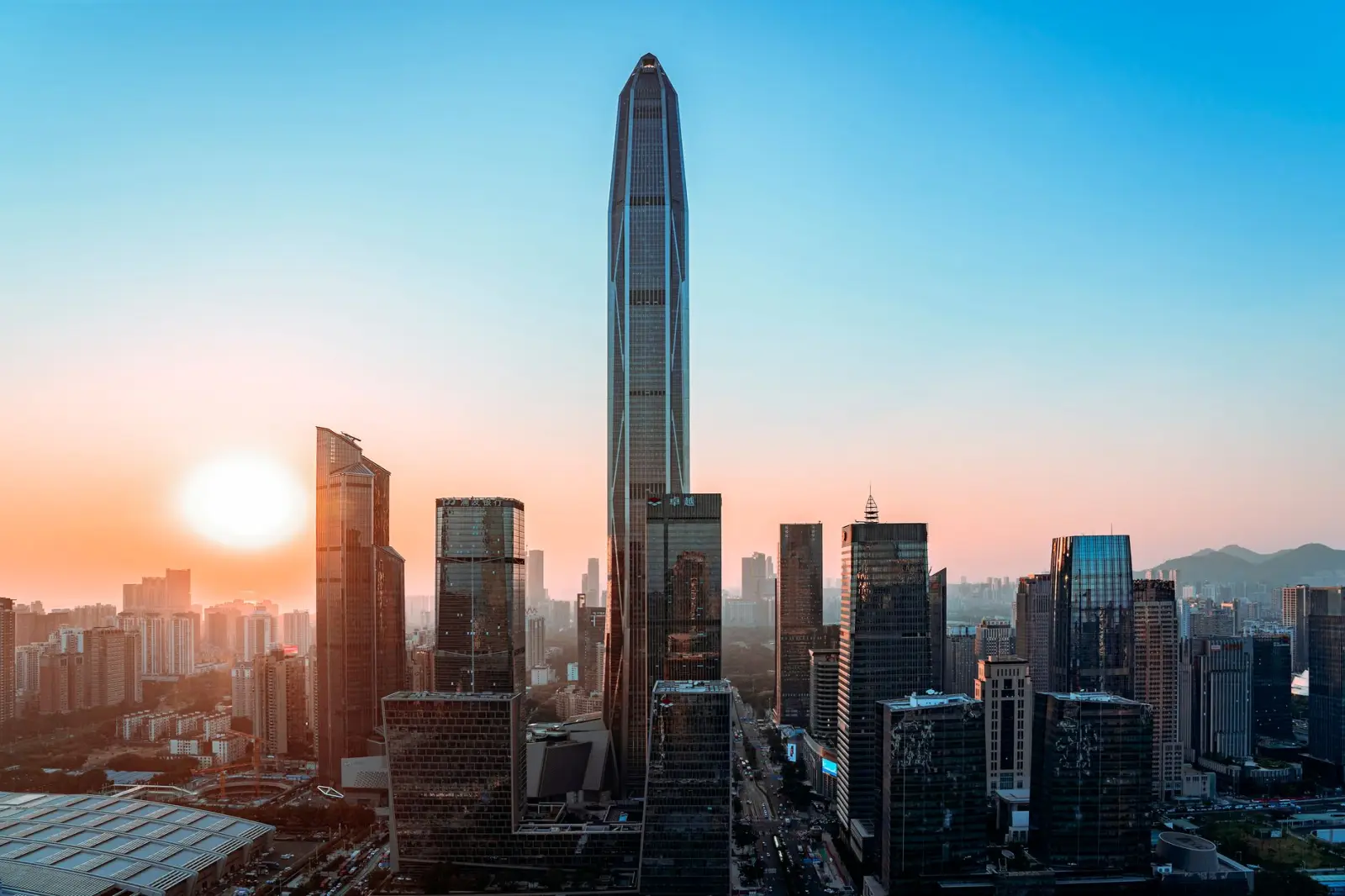 重庆家装给水管道选型对比：PPR给水管与PE管性能差异分析