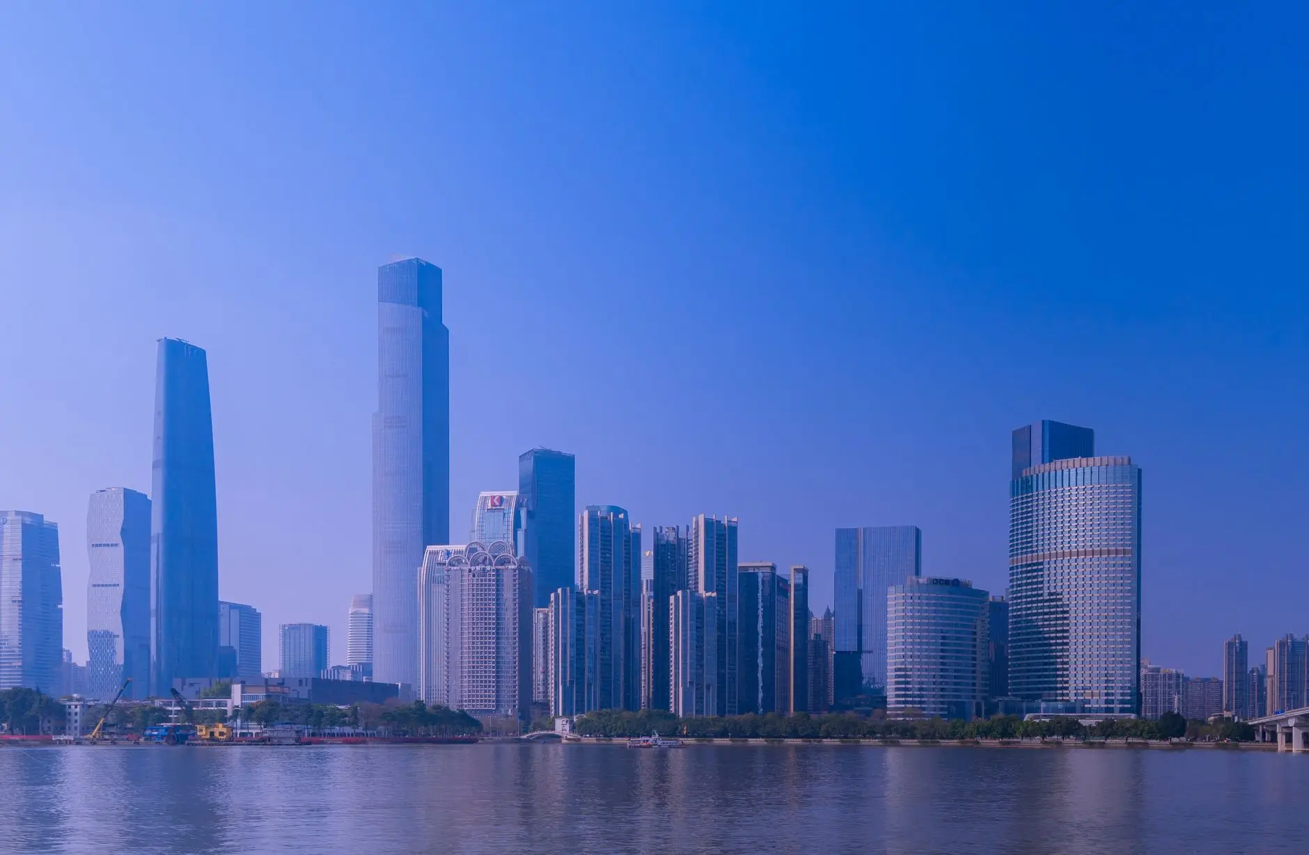 PPR给水管与PE管性能差异对比及工程选型要点